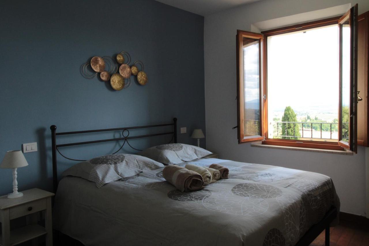 @151 * Siena